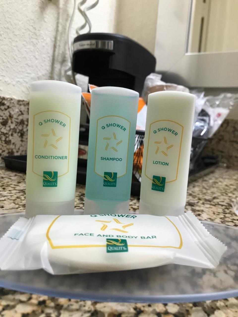 凯艺酒店 Windsor Mill 外观 照片
